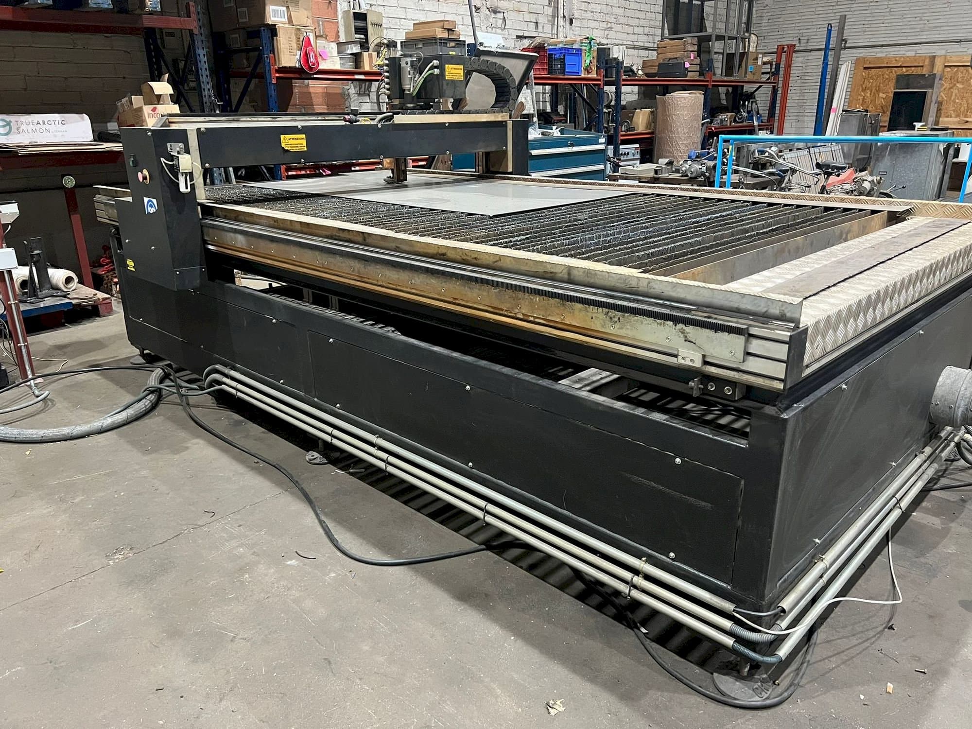 Vooraanzicht van CRM PTFSTD3015 PW machine