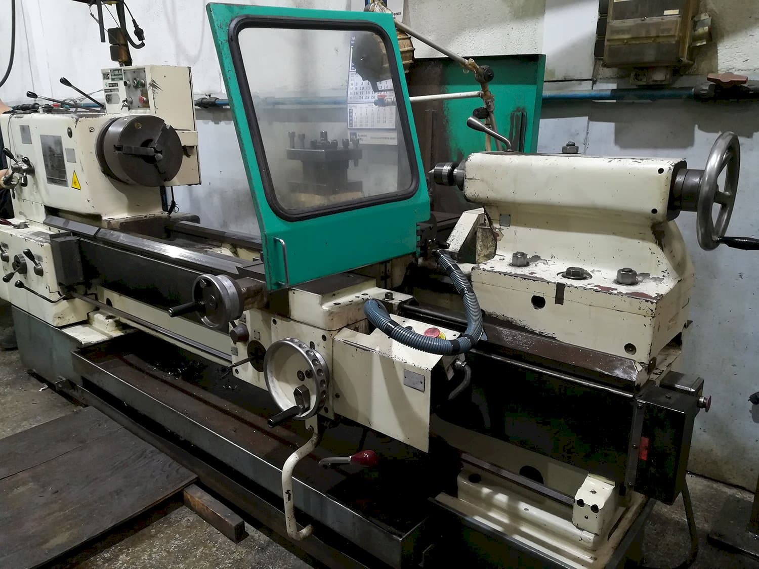 Vooraanzicht van TOS SN 71 C machine