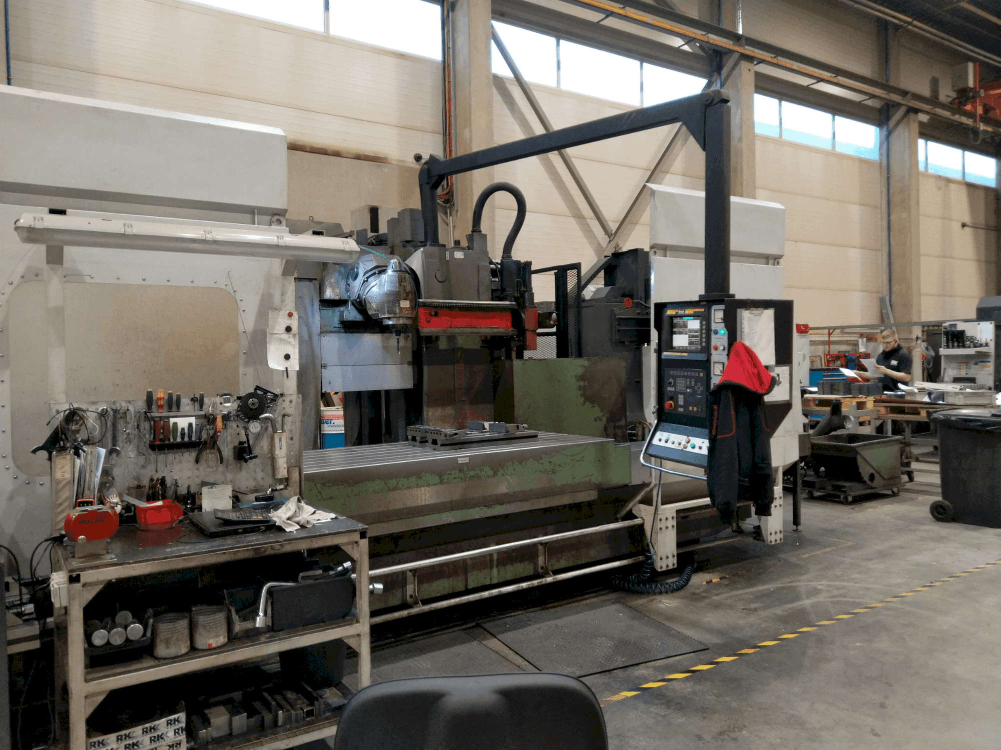 Vooraanzicht  van Zayer 20 KFU  machine