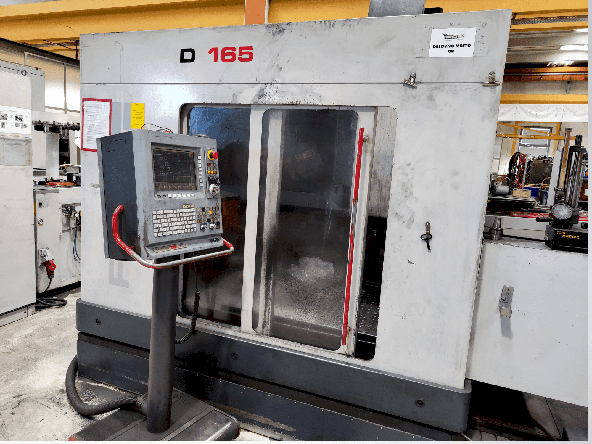 Vooraanzicht van Fidia D165 3A machine