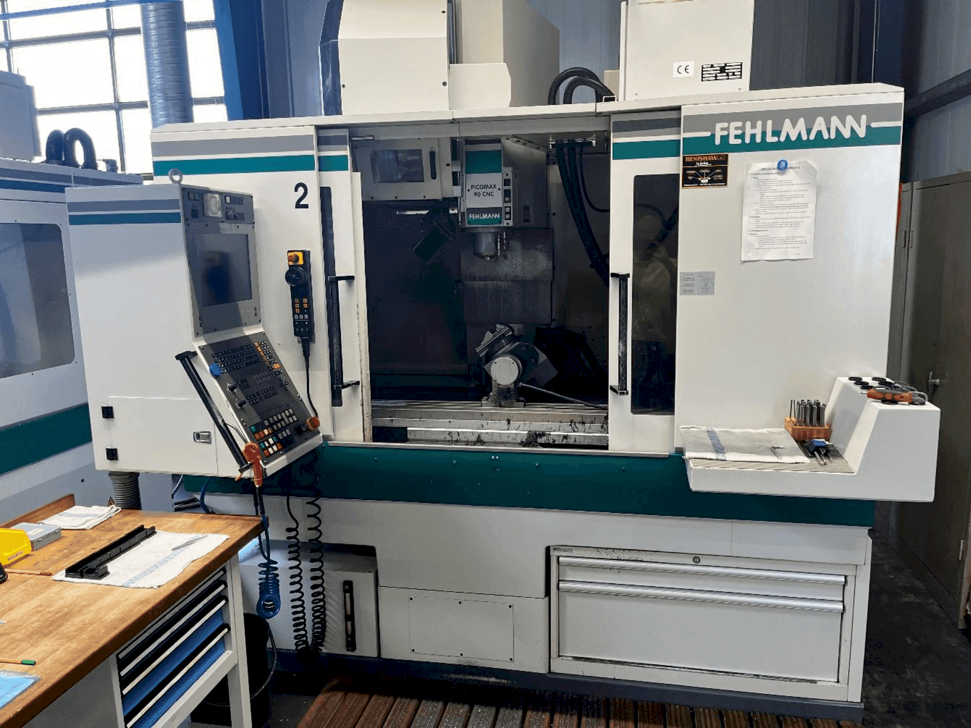 Vooraanzicht  van FEHLMANN Picomax 90 CNC  machine
