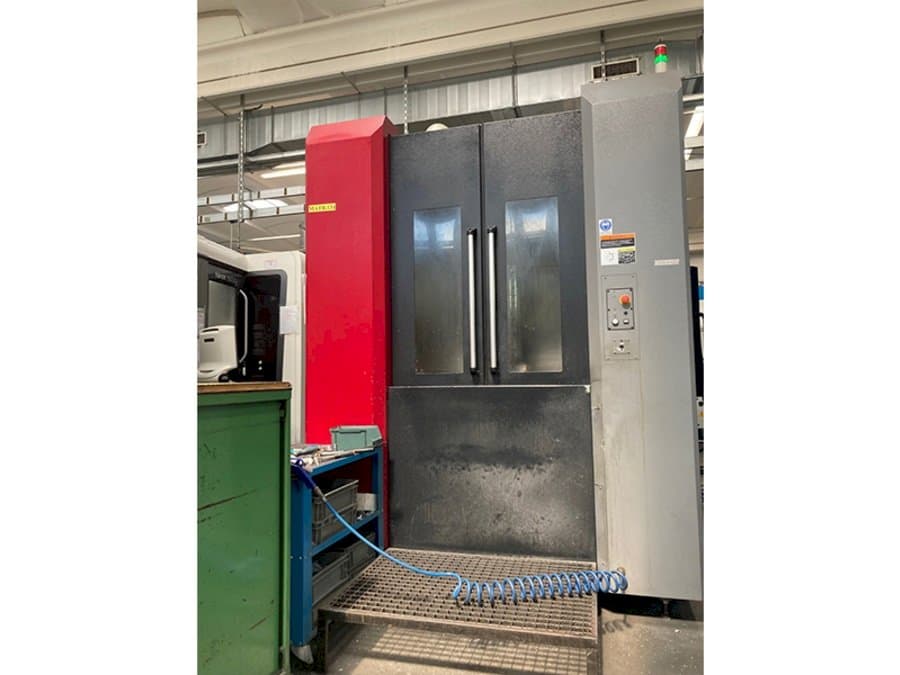 Vooraanzicht van OKK HMC 500 machine