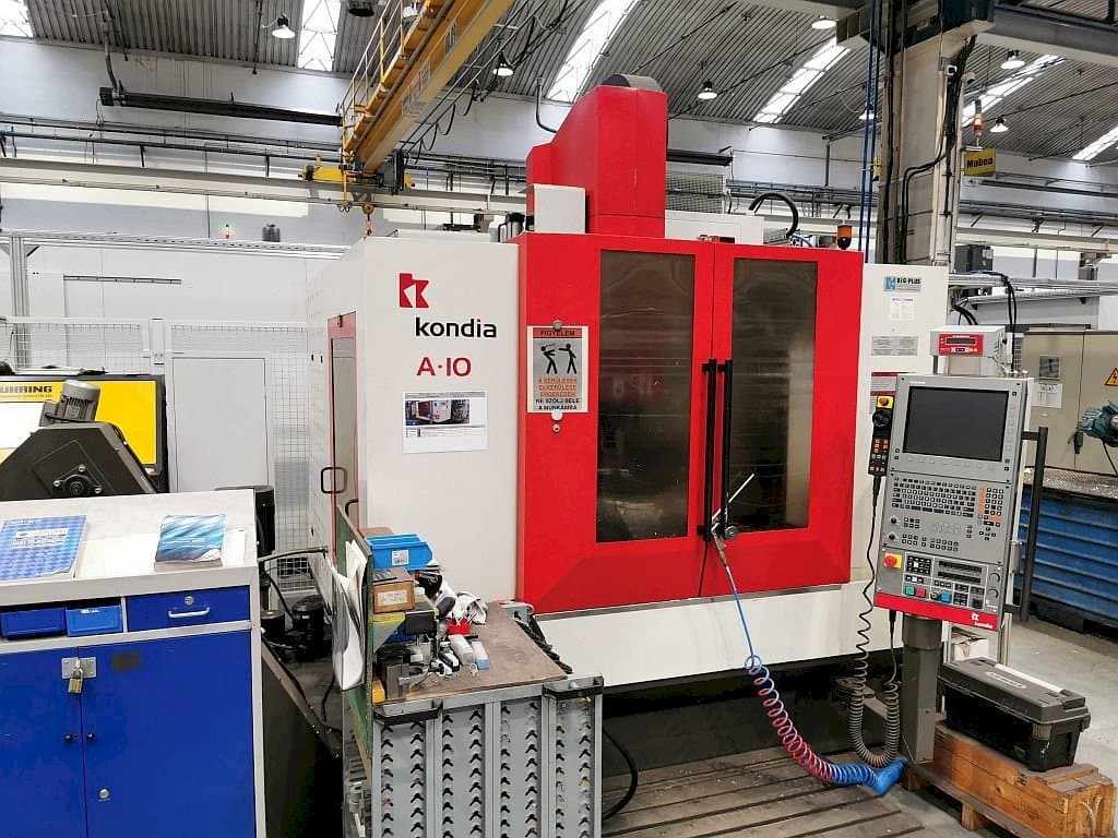 Vooraanzicht van KONDIA A10 machine