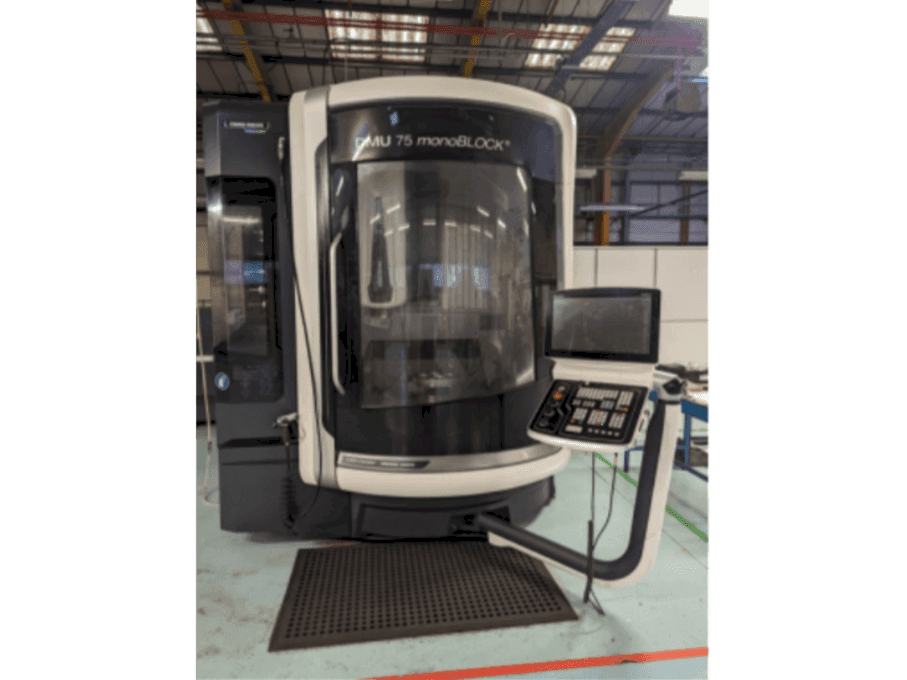 Linkerzijdeaanzicht van DMG MORI DMU 75 Monoblock machine