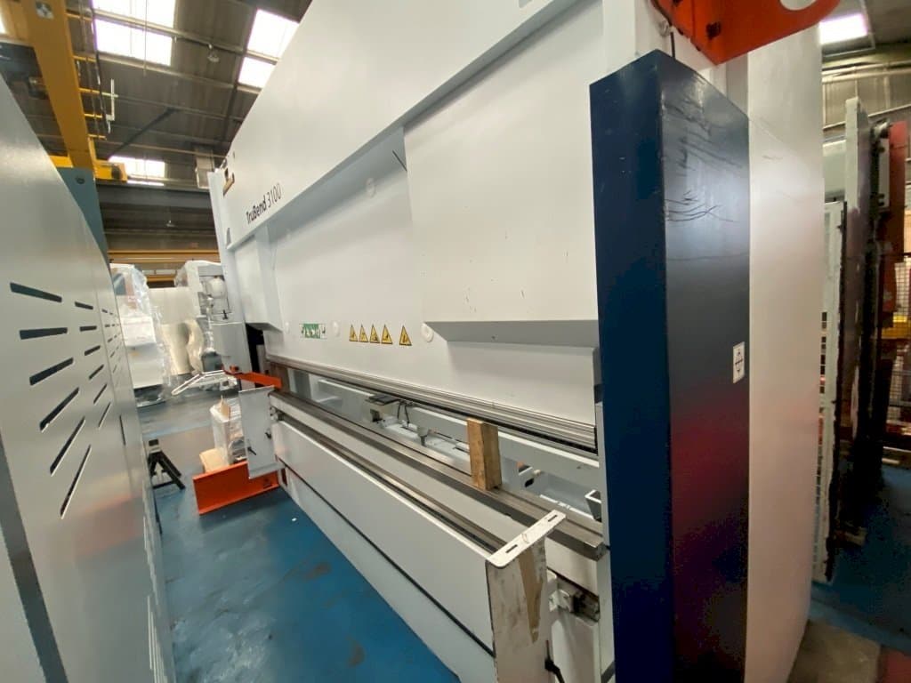 Vooraanzicht van Trumpf TruBend 3100 machine