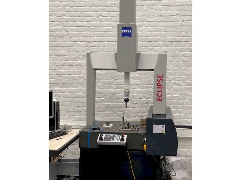 Vooraanzicht  van ZEISS Eclipse  machine