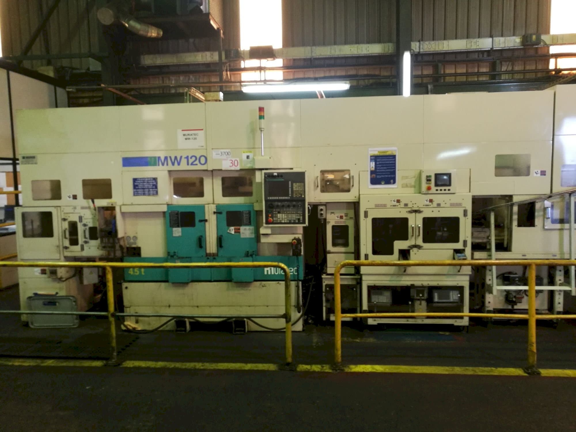 Vooraanzicht van Muratec MW120 machine