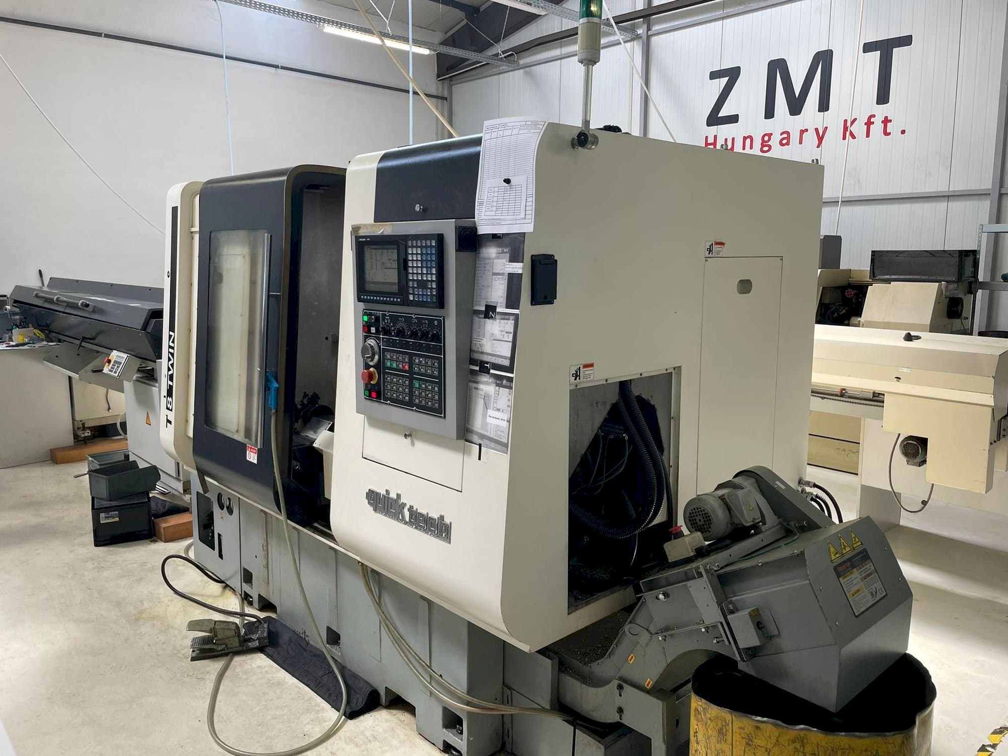 Vooraanzicht van Quick-Tech T8 Twin machine