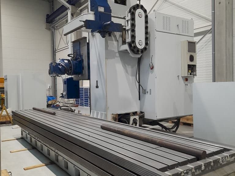 Vooraanzicht van CME FCM 6000 machine