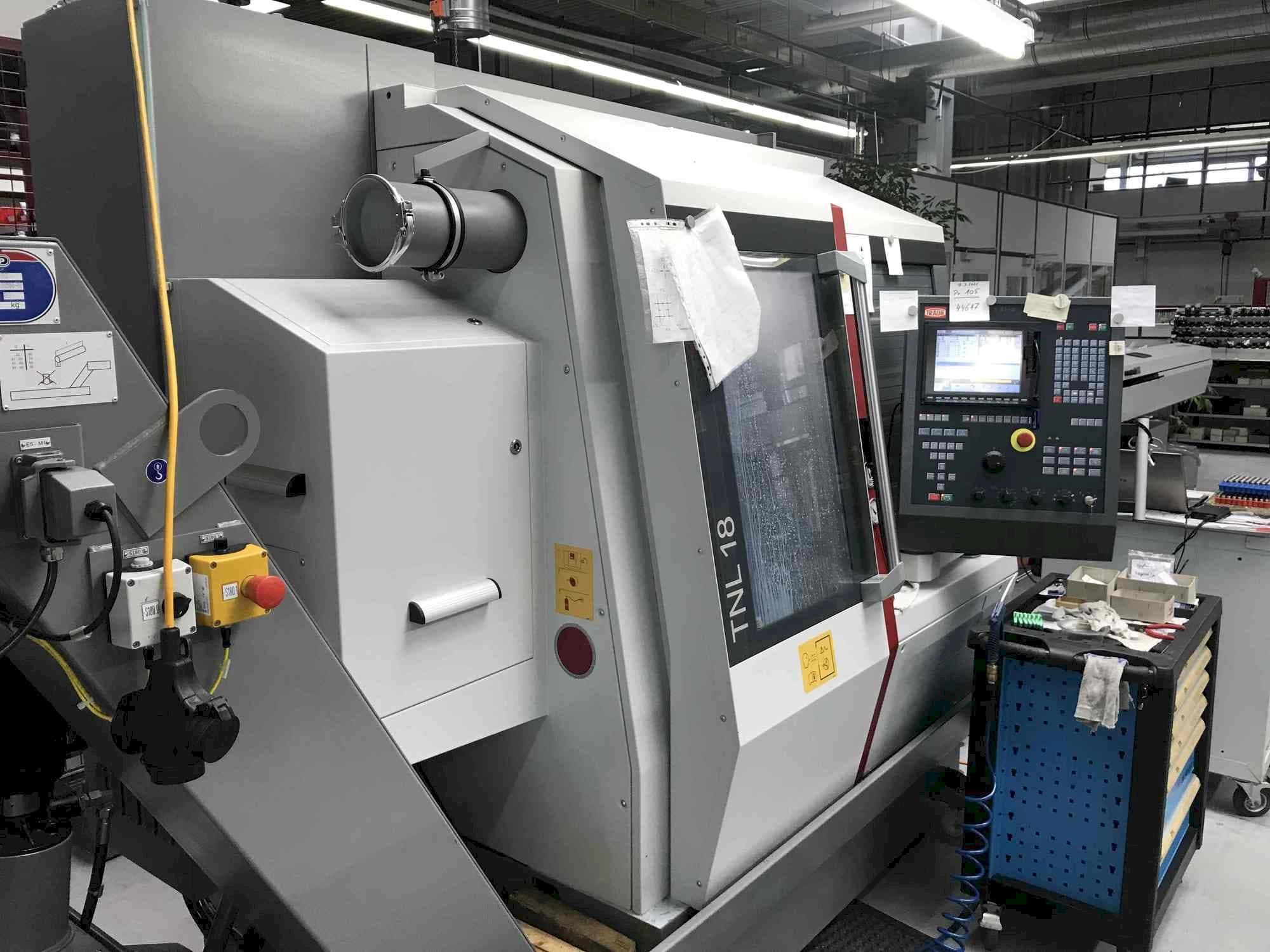 Vooraanzicht  van TRAUB TNL 18-9P  machine