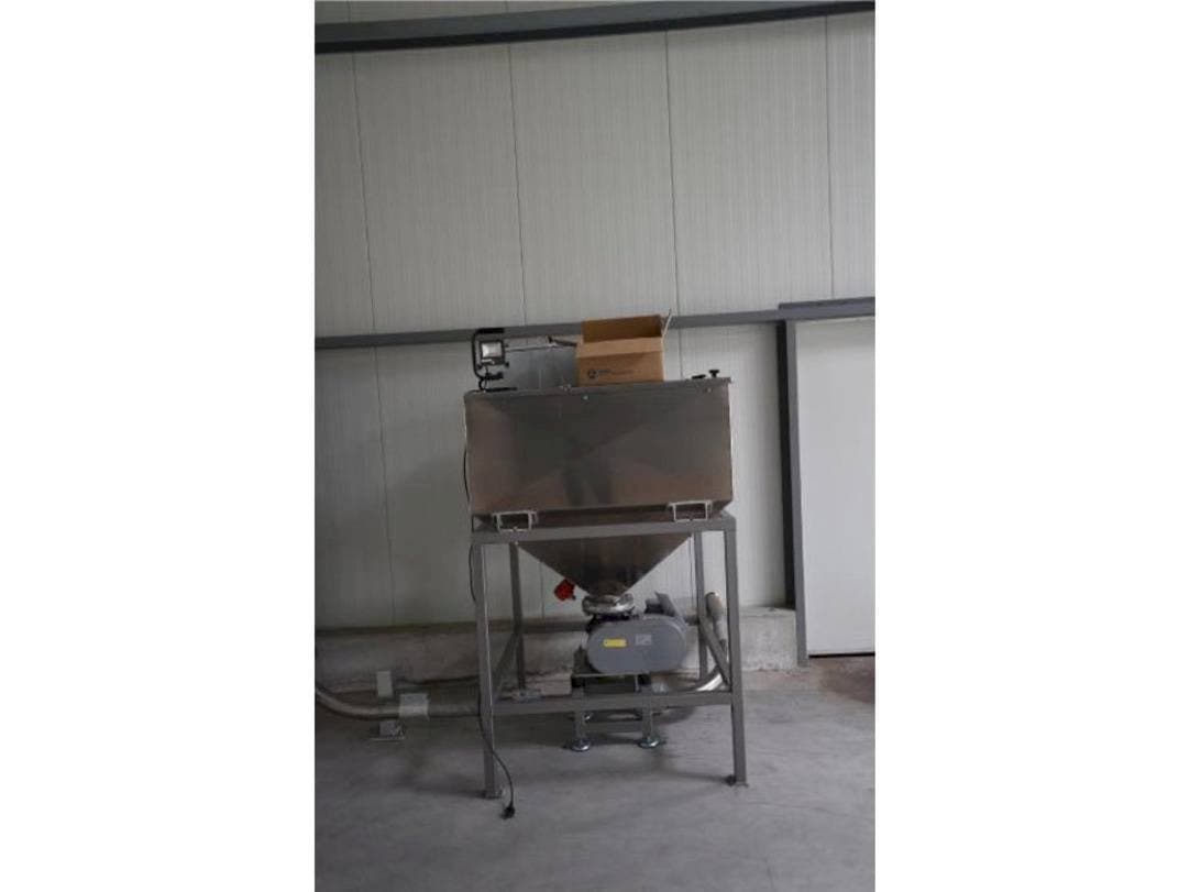 Vooraanzicht  van EICHHOLZ AERZEN BM7L  machine