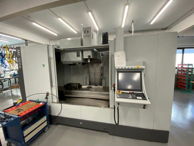 Vooraanzicht van STYLE MC 1500 machine