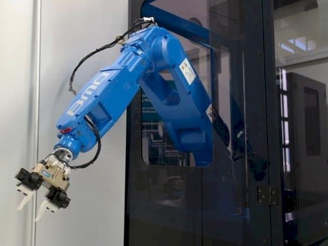 Vooraanzicht van BMO LR5 machine