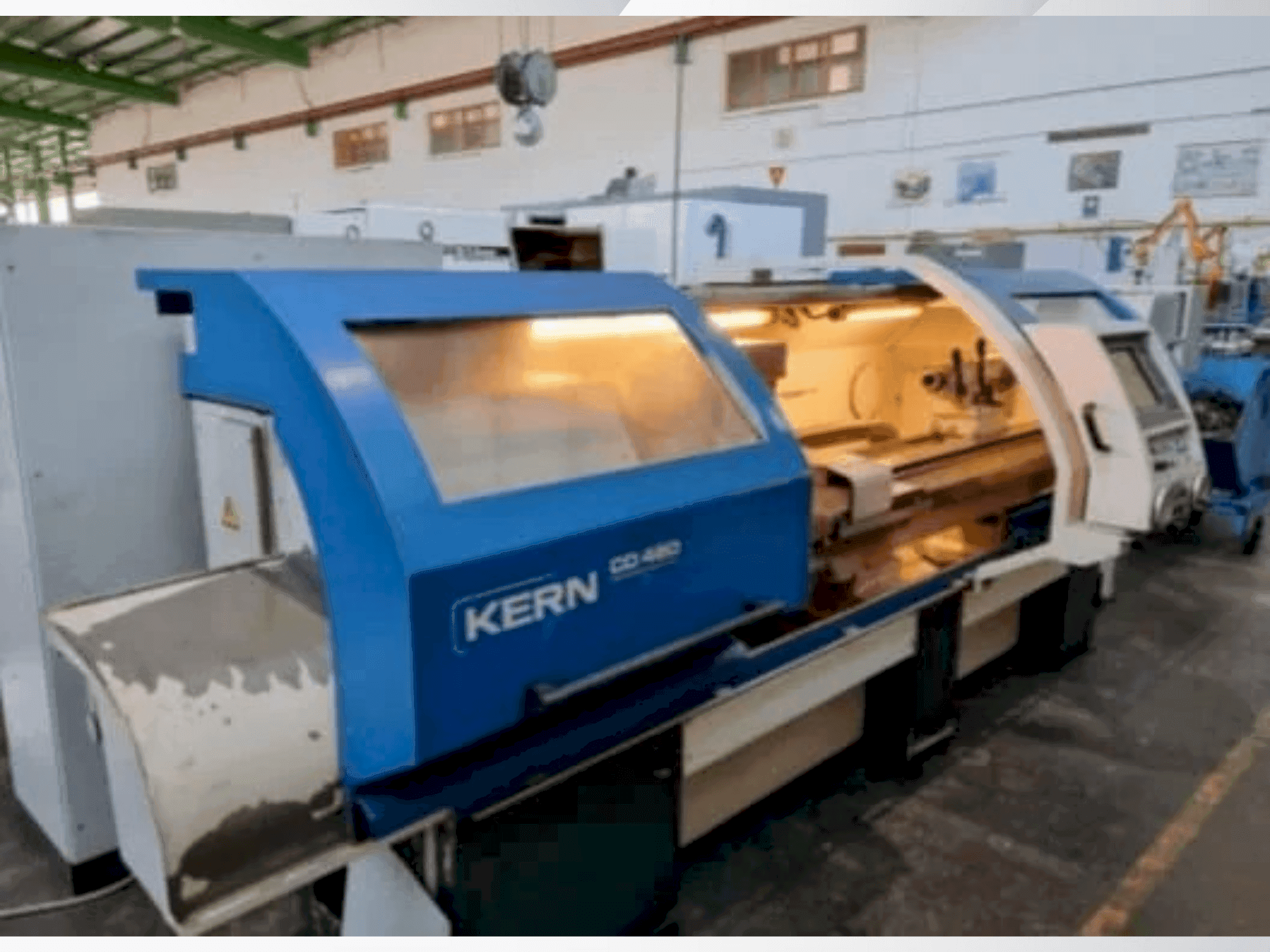 Vooraanzicht van KERN CD 480/2000 machine