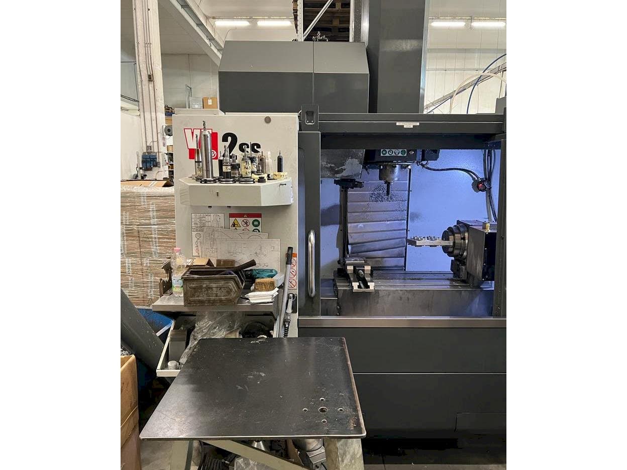 Vooraanzicht van HAAS VF-2SS machine