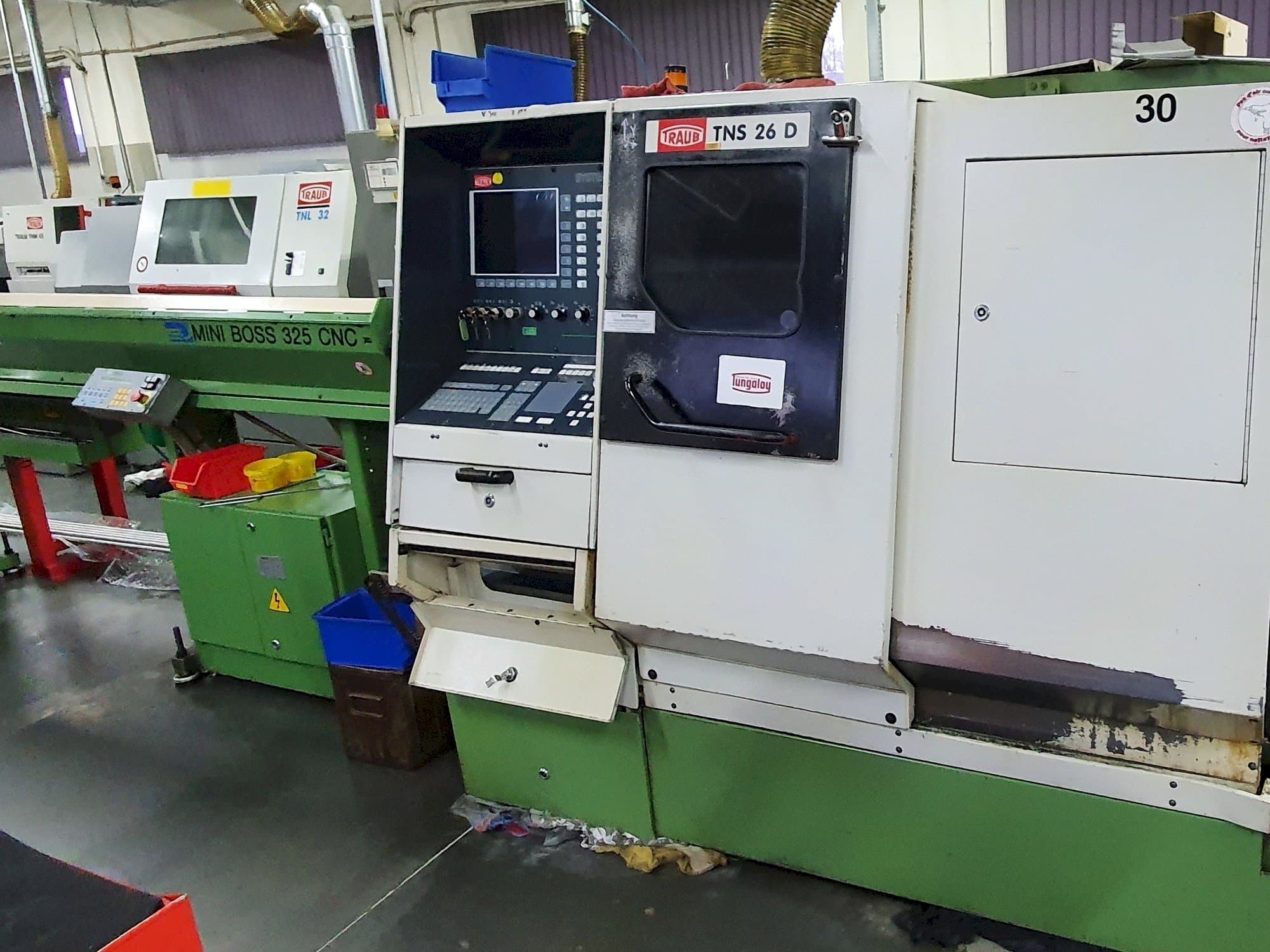 Vooraanzicht van TRAUB TNS 26 DGY machine