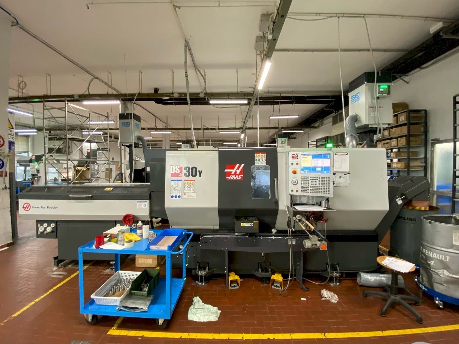 Vooraanzicht van HAAS DS30Y machine