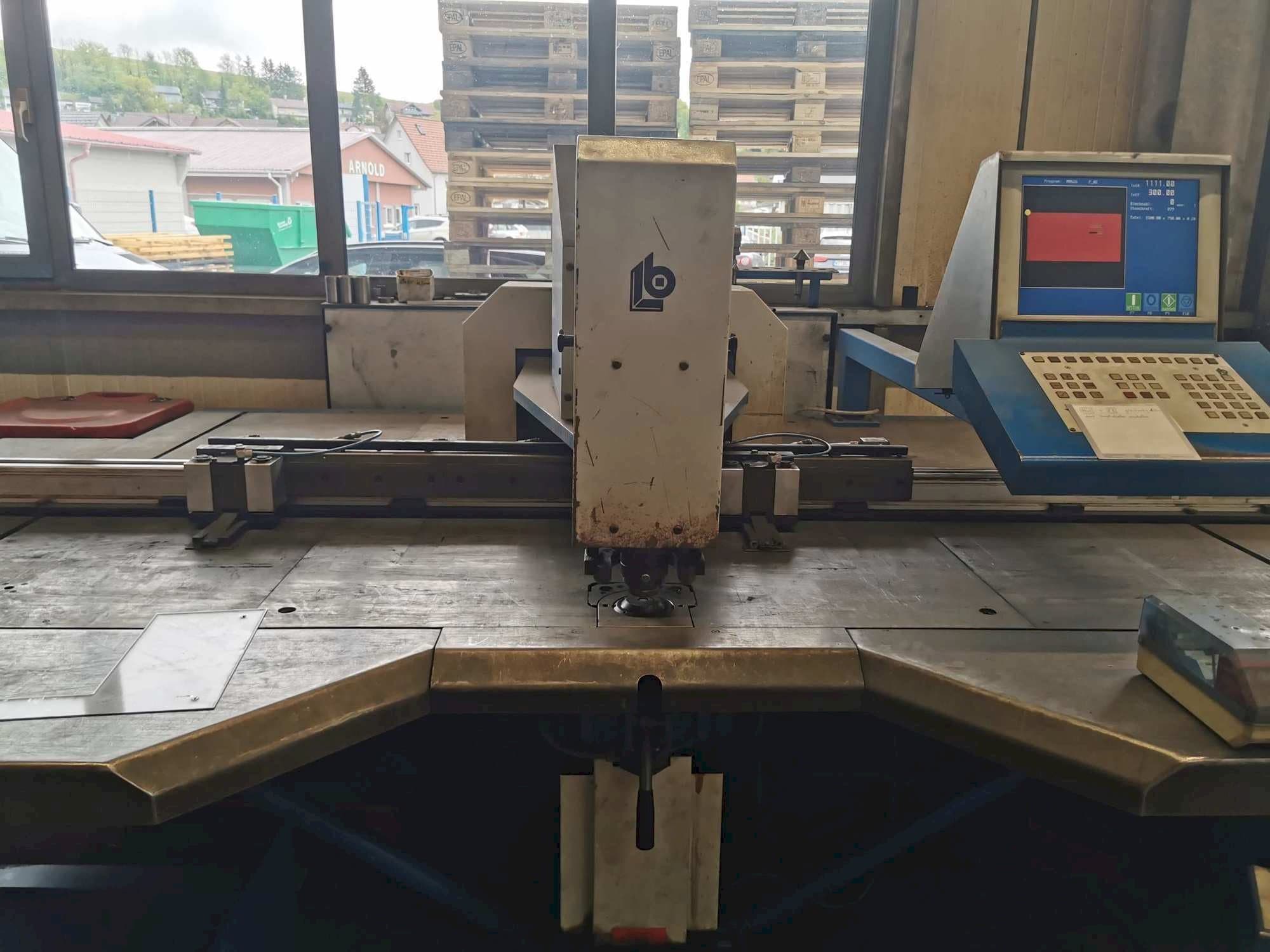Vooraanzicht van BOSCHERT PL 150 CNC Z machine