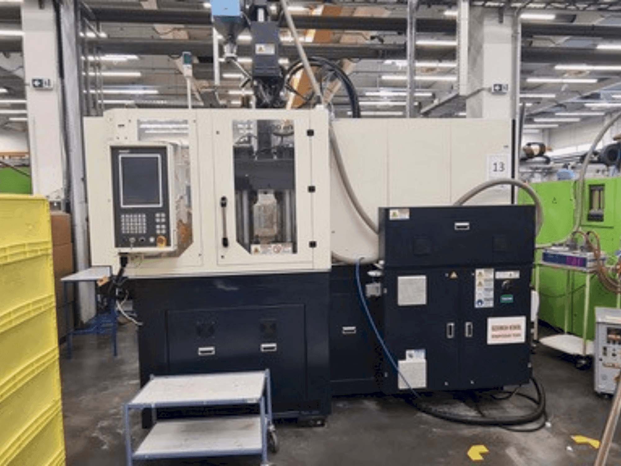 Vooraanzicht van WOOJIN VHA120RS machine