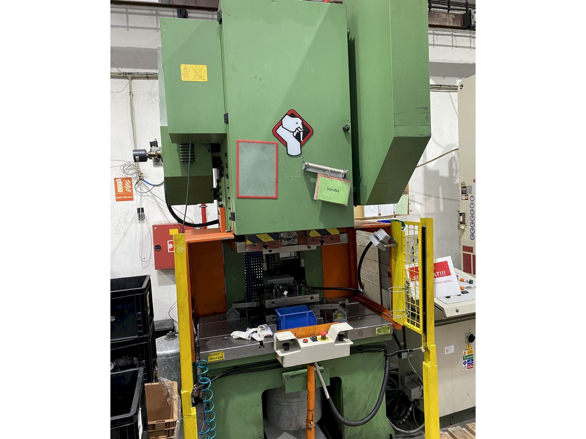 Vooraanzicht van SANGIACOMO T 130R CE machine