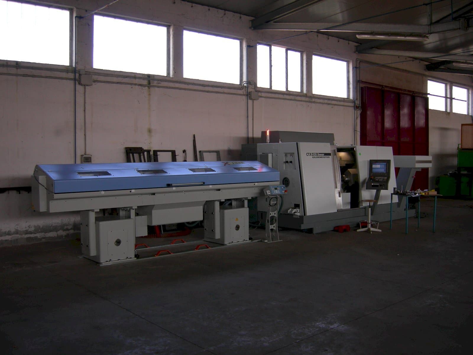 Vooraanzicht van Gildemeister CTX 420 V6 linear machine