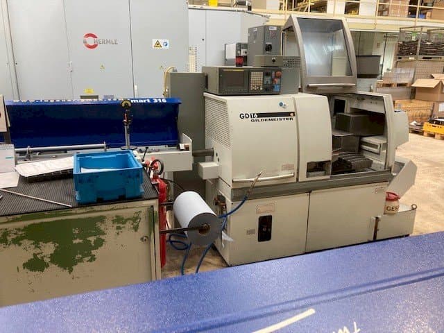 Vooraanzicht van Gildemeister GD 16 machine