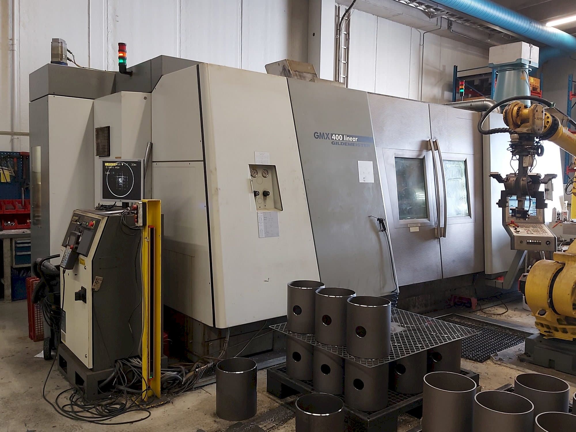 Vooraanzicht van Gildemeister GMX 400 Linear machine