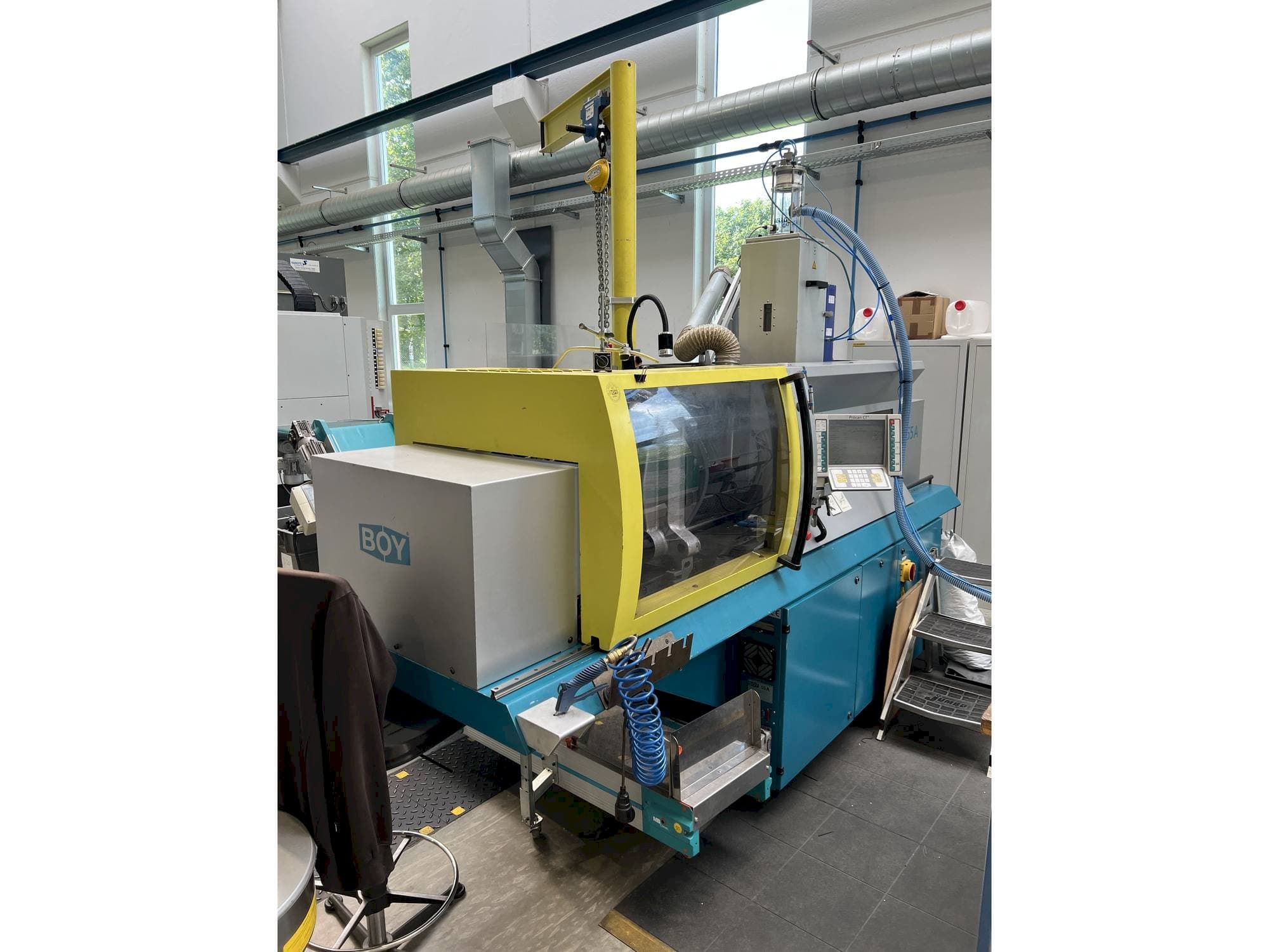 Links zicht van BOY 55A machine