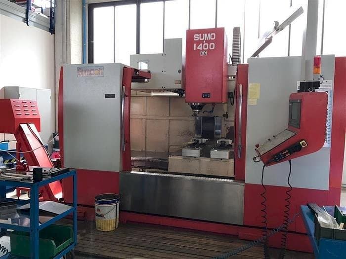 Vooraanzicht  van Eumach SUMO 1400  machine