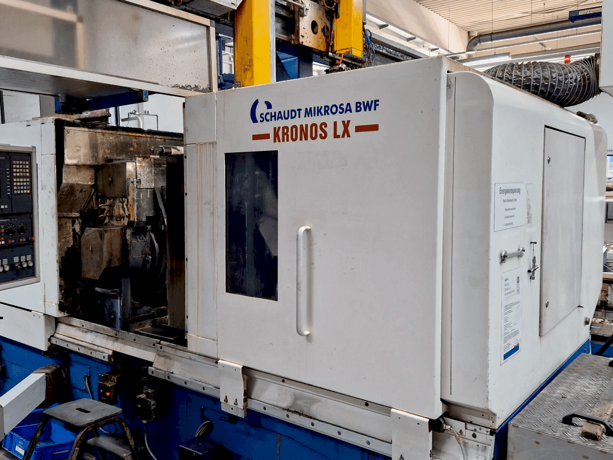 Vooraanzicht van Schaudt Mikrosa BWF Kronos LX machine