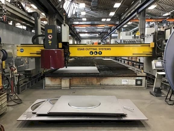 Vooraanzicht van ESAB NXB 6500 machine