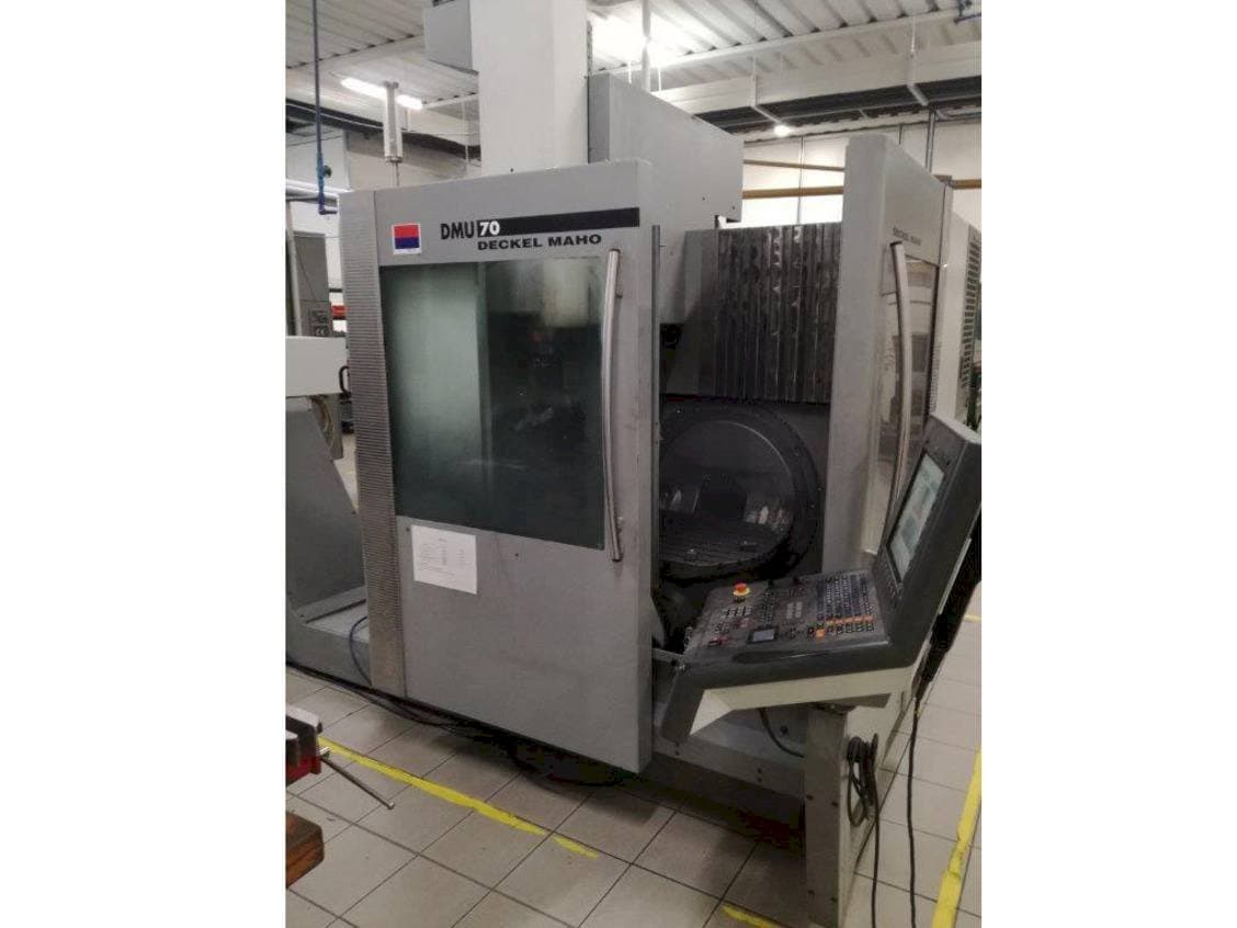 Vooraanzicht van DECKEL MAHO DMU 70 machine