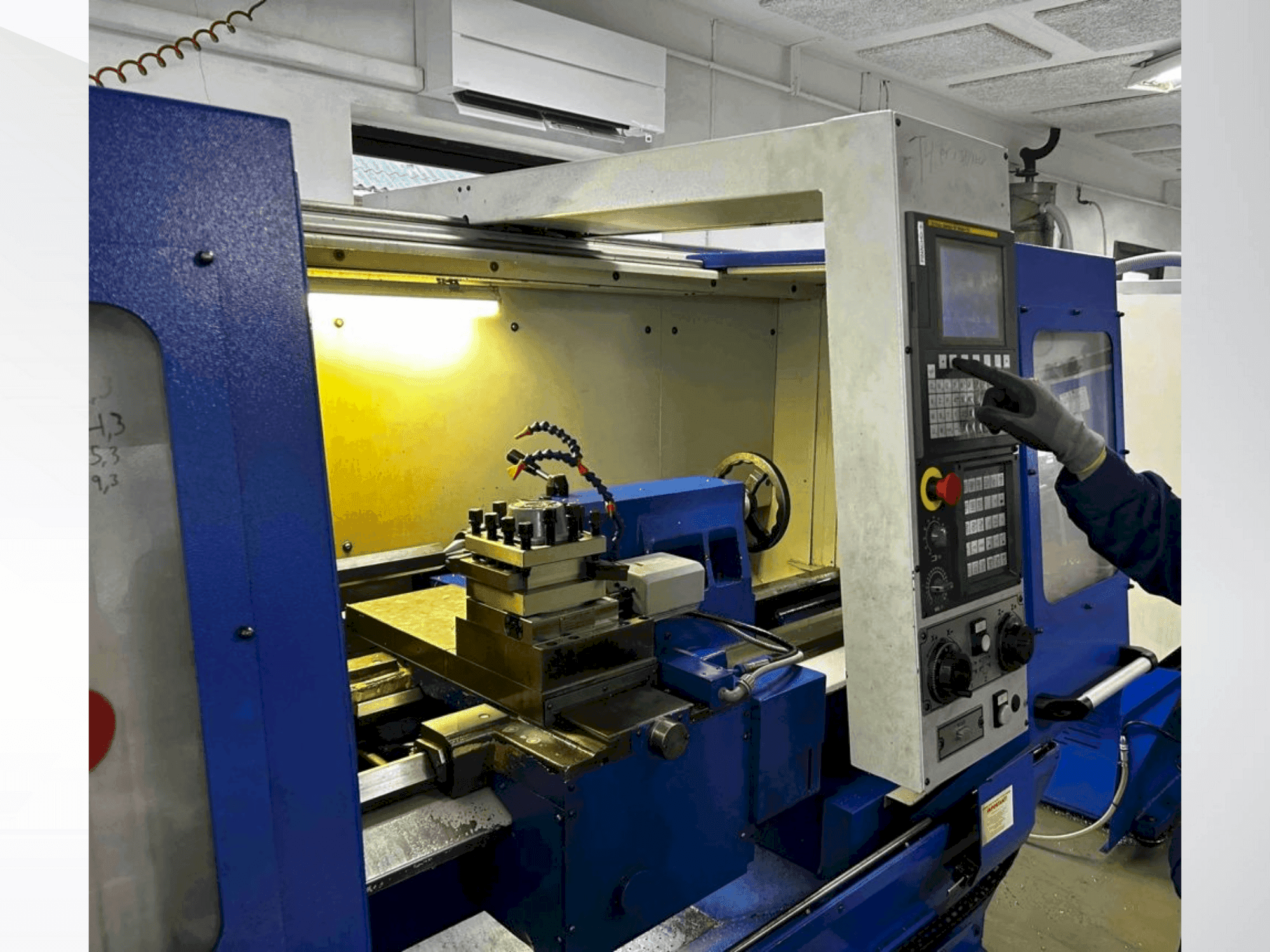 Vooraanzicht  van Pinacho SMART 260  machine