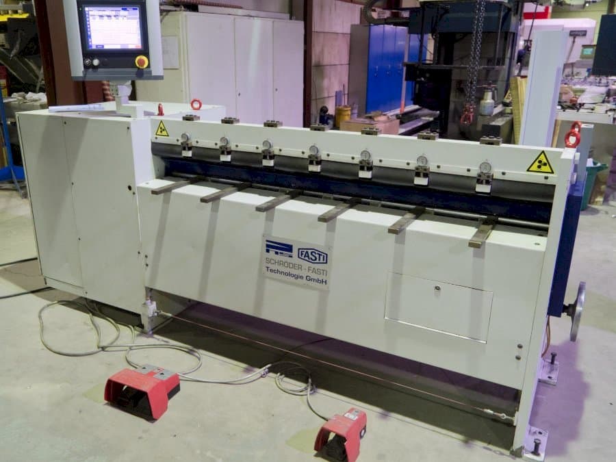 Vooraanzicht van SCHRODER Fasti 145-18/075 machine