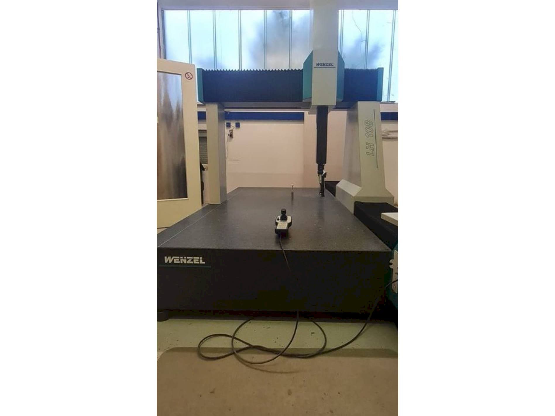 Vooraanzicht van Wenzel LH 108 machine