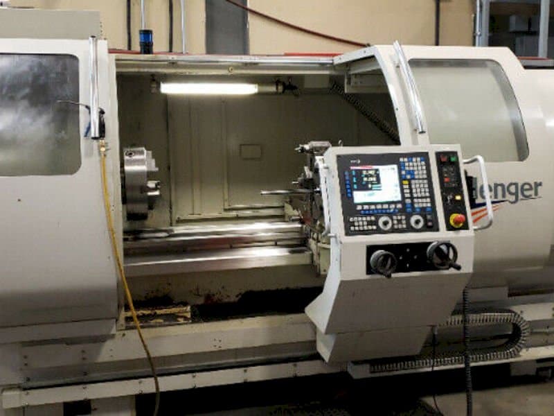 Vooraanzicht van Modern Microcut BNC-2260XL machine