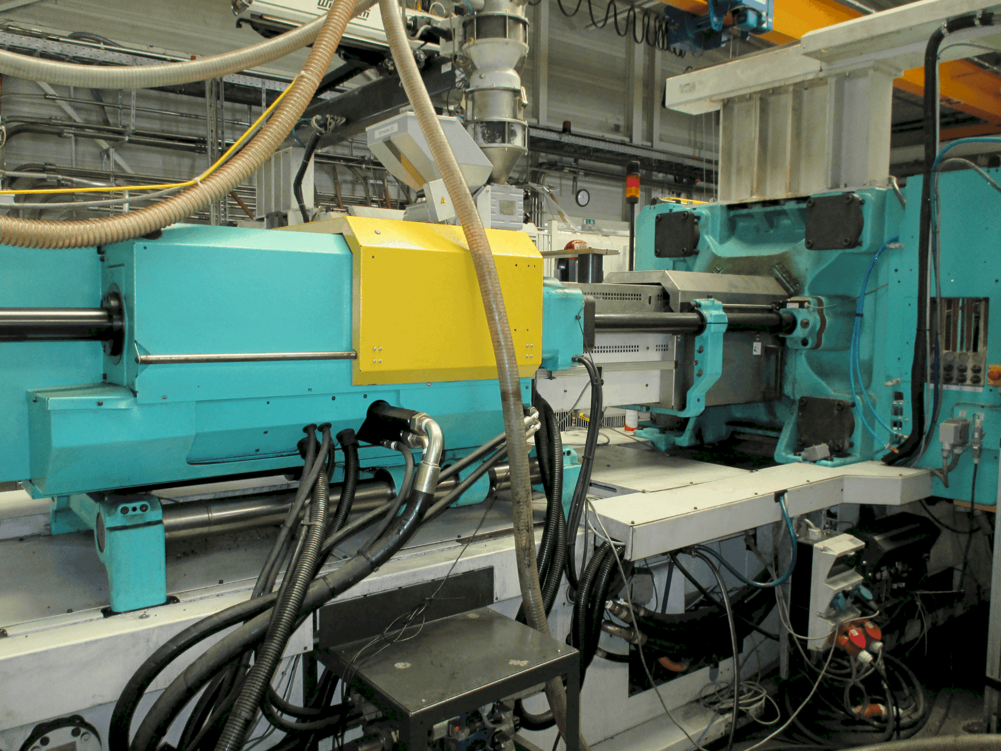 Vooraanzicht van Arburg Allrounder Selecta 720 S 3200-2100 machine