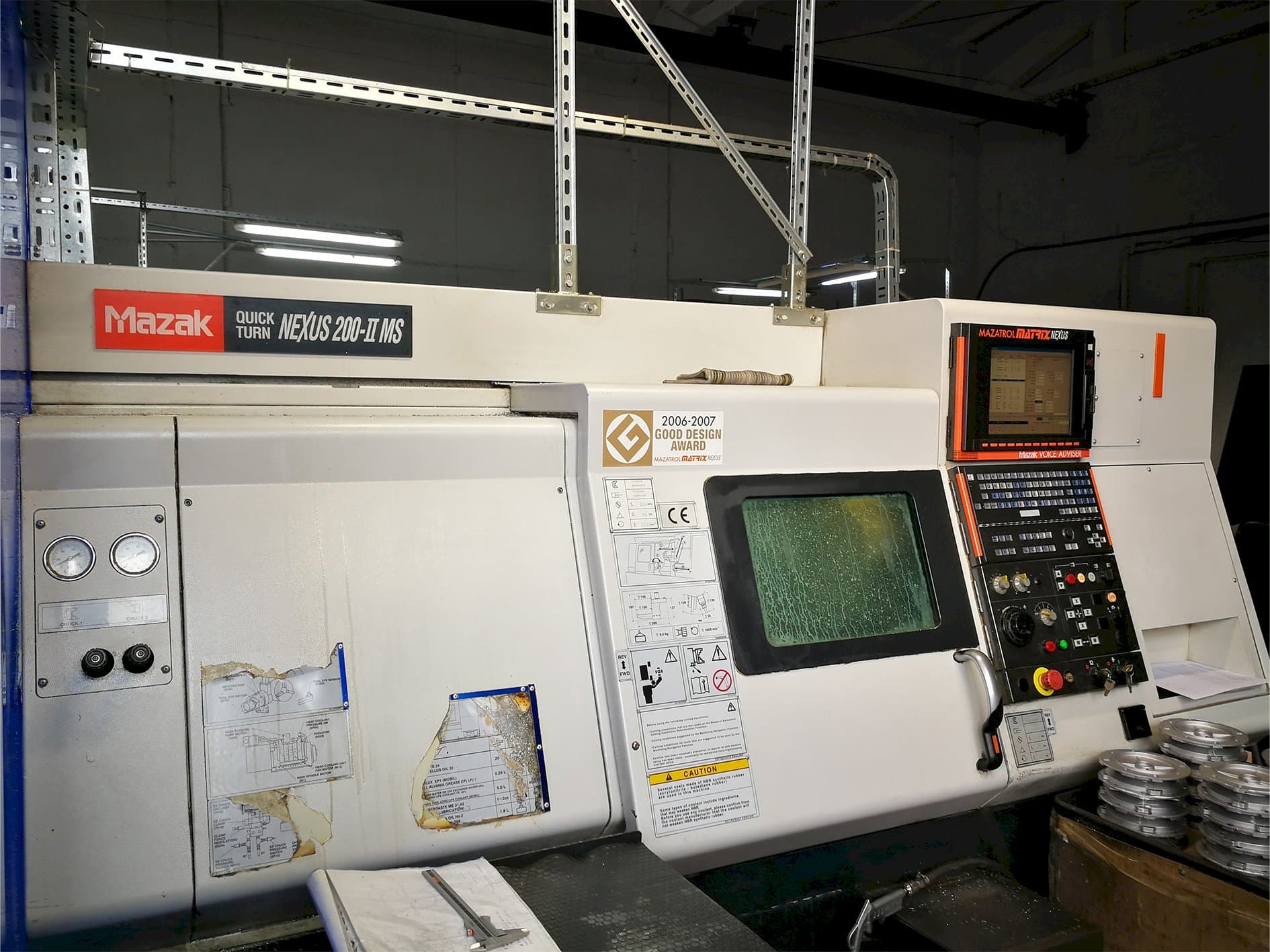 Vooraanzicht van Mazak Quick Turn Nexus 250-II MS machine