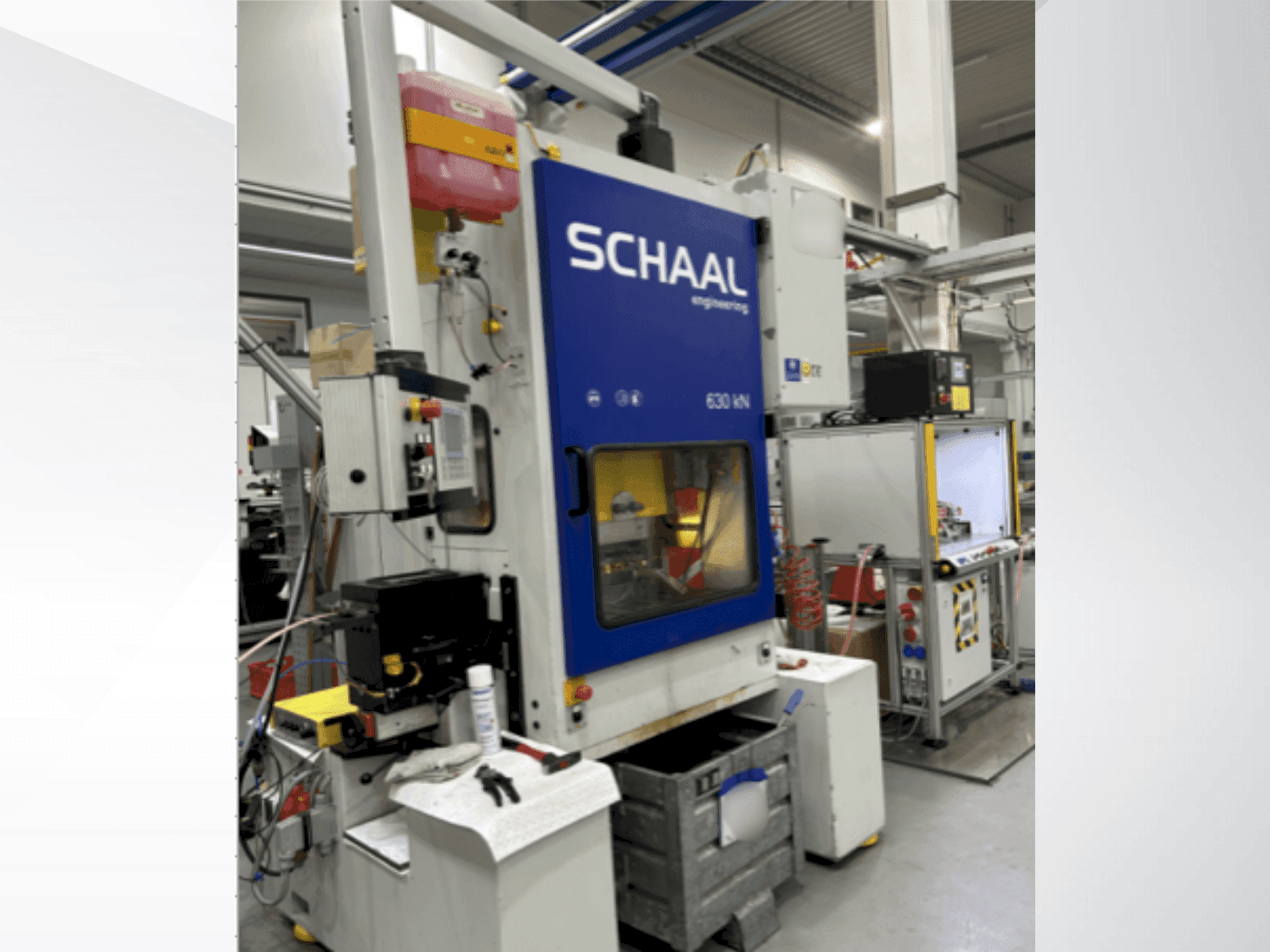 Vooraanzicht  van SCHAAL SEP63N  machine