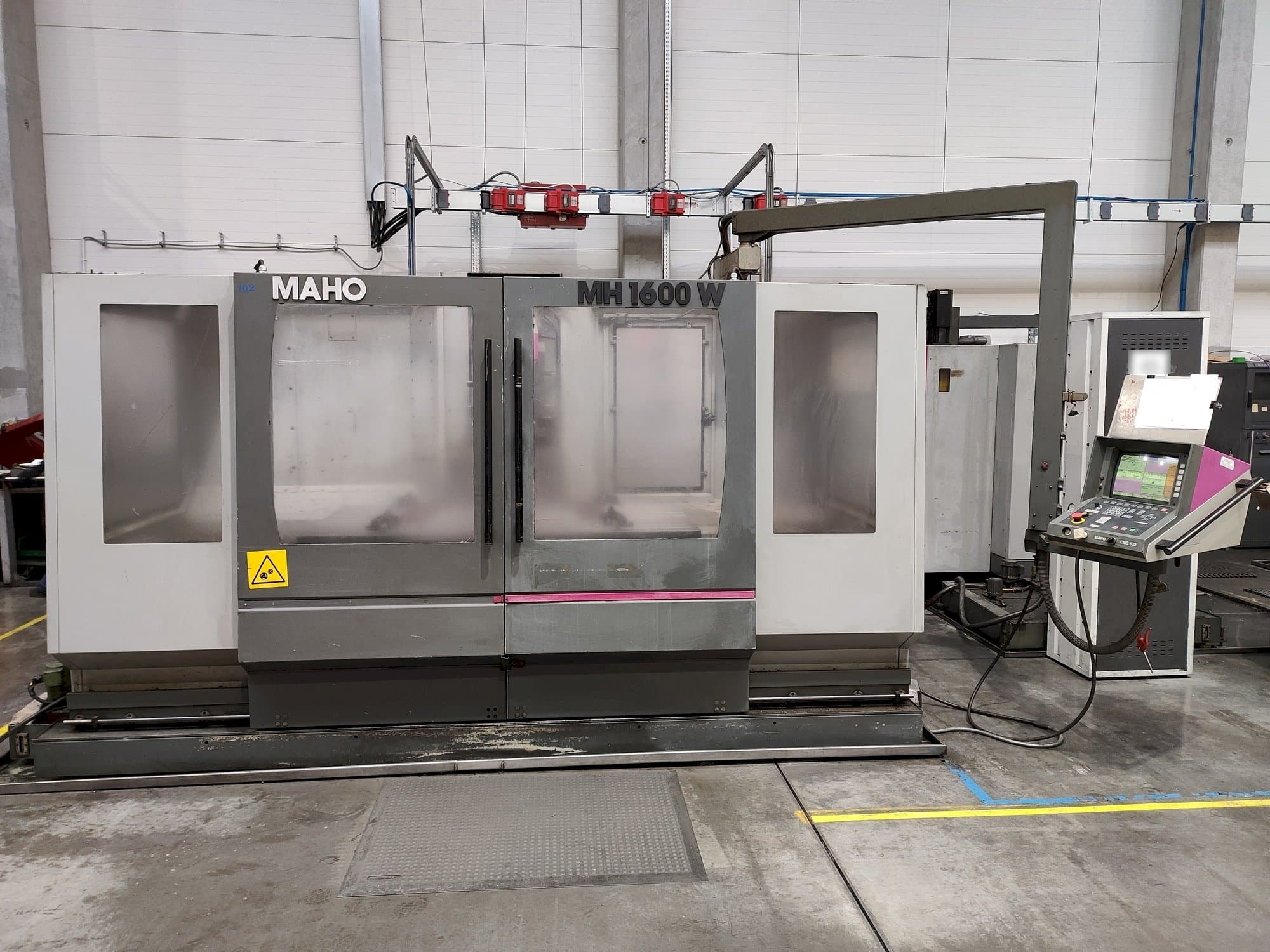 Vooraanzicht van Maho MH 1600 W machine