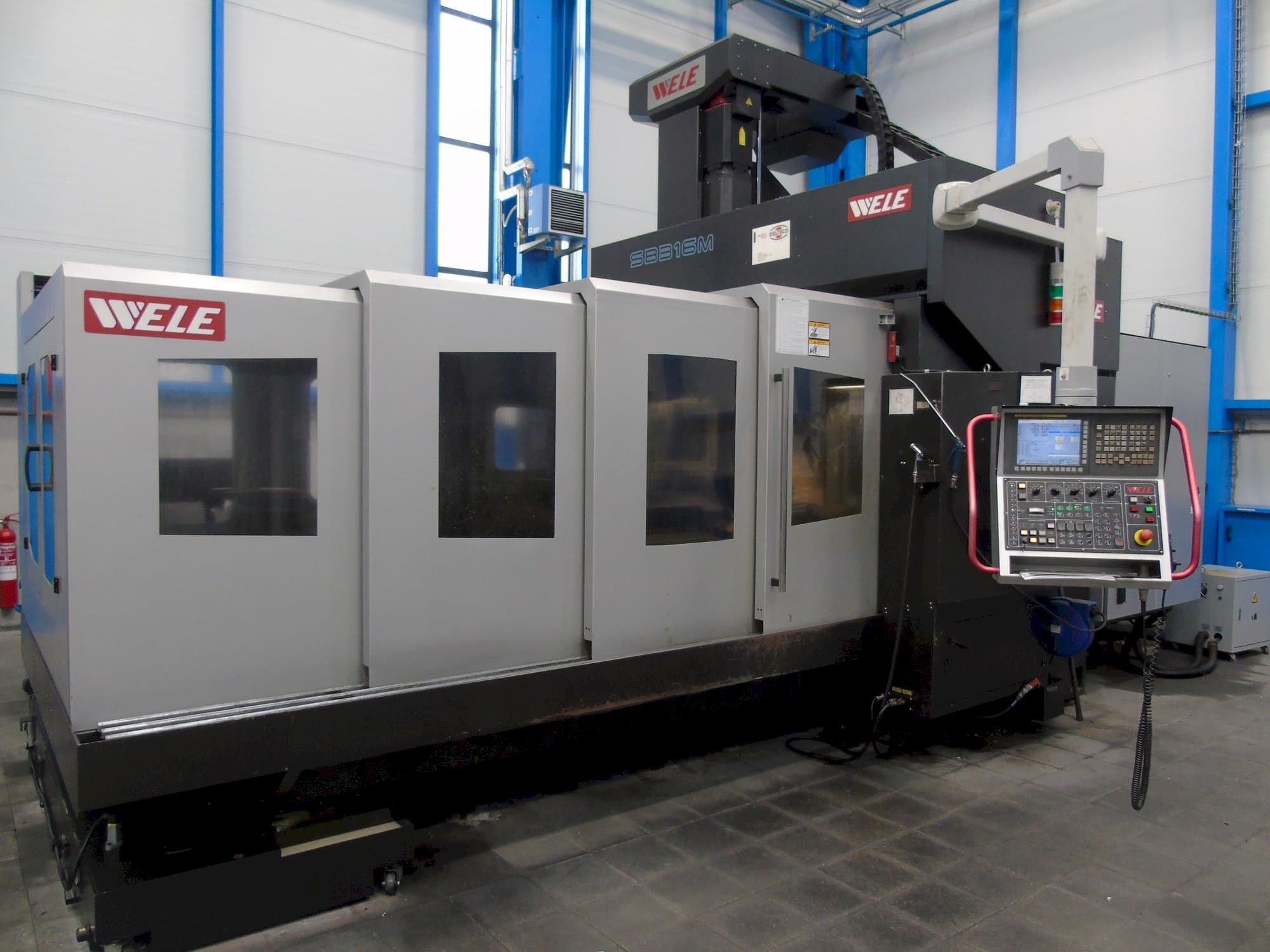 Vooraanzicht van Wele SB-316B machine