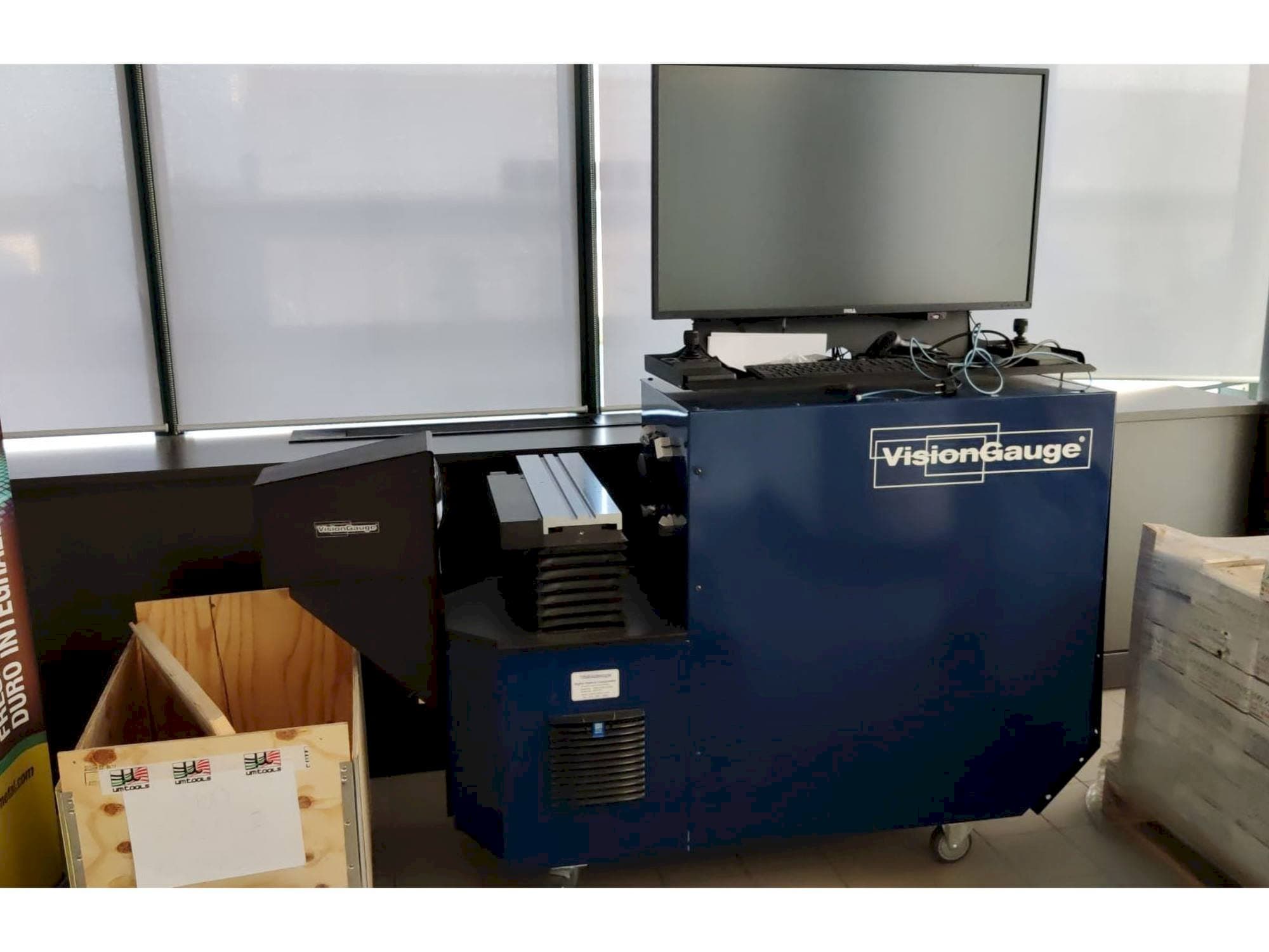 Vooraanzicht van Vision Gauge 500 series machine