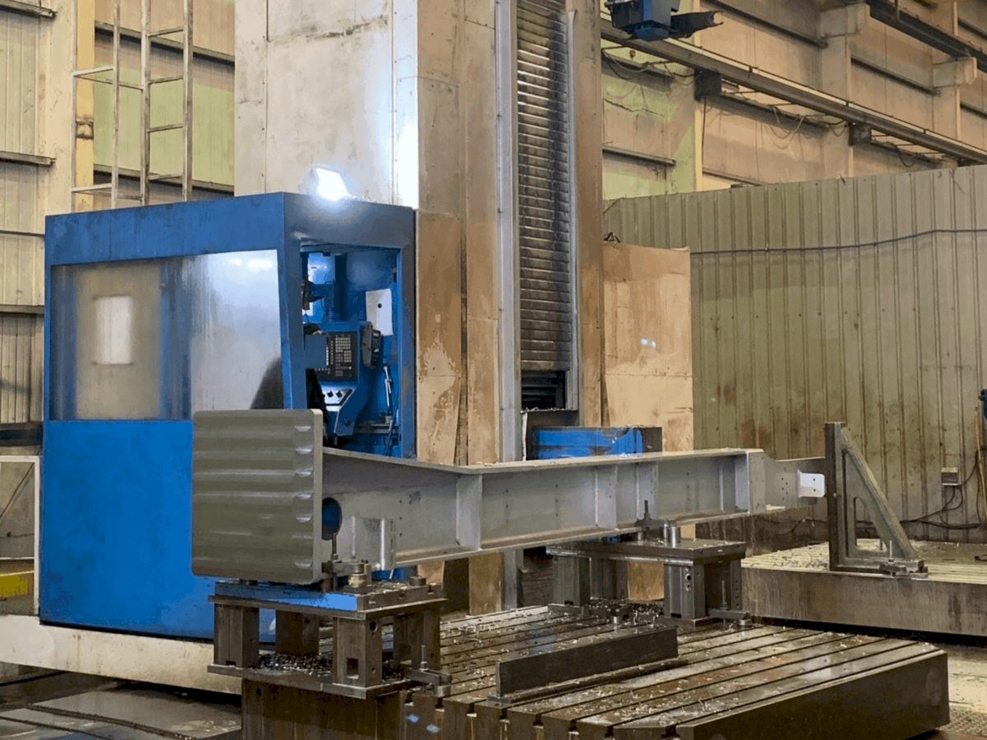 Vooraanzicht van CME MB-900 machine