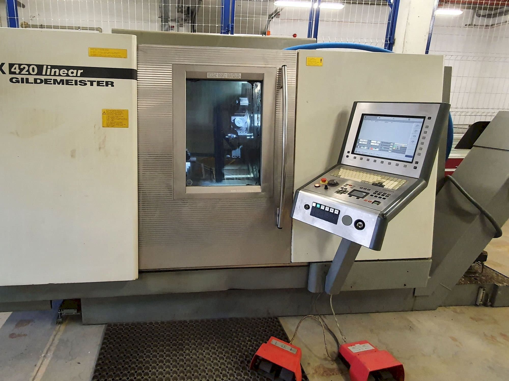 Vooraanzicht  van Gildemeister CTX 420 linear  machine