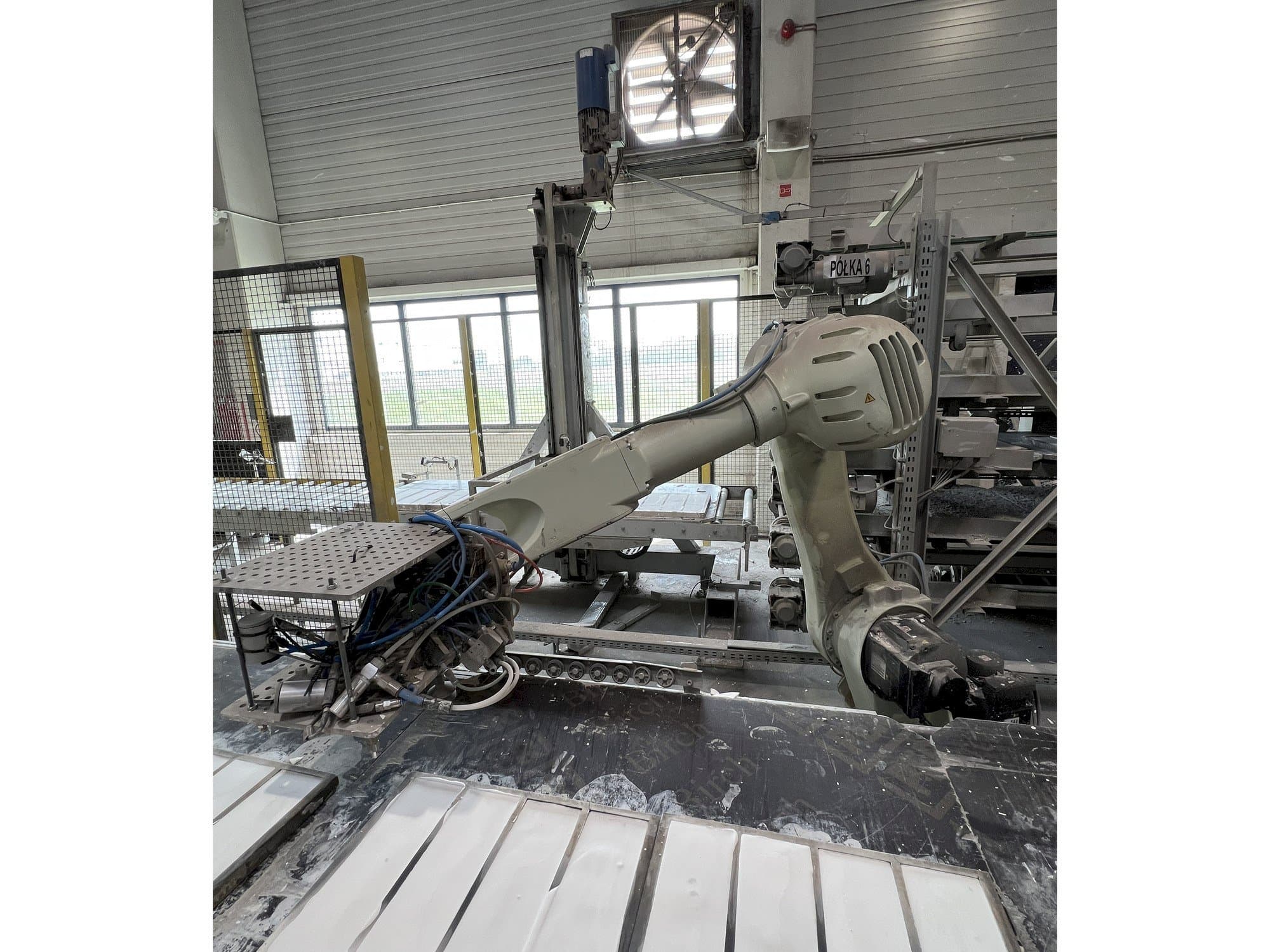 Vooraanzicht van Kawasaki 3RS050N-BC02 machine