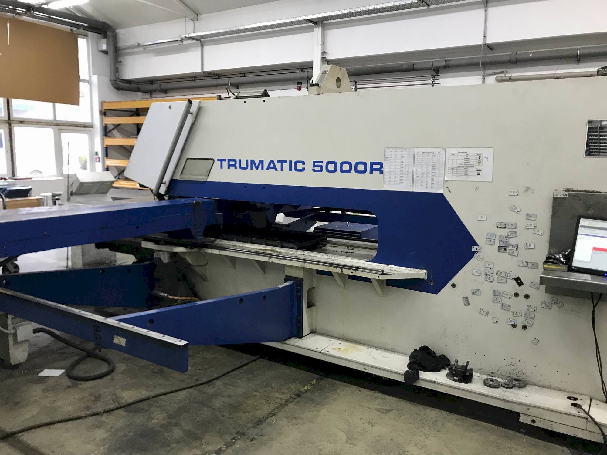 Vooraanzicht  van TRUMPF Trumatic 5000 R  machine
