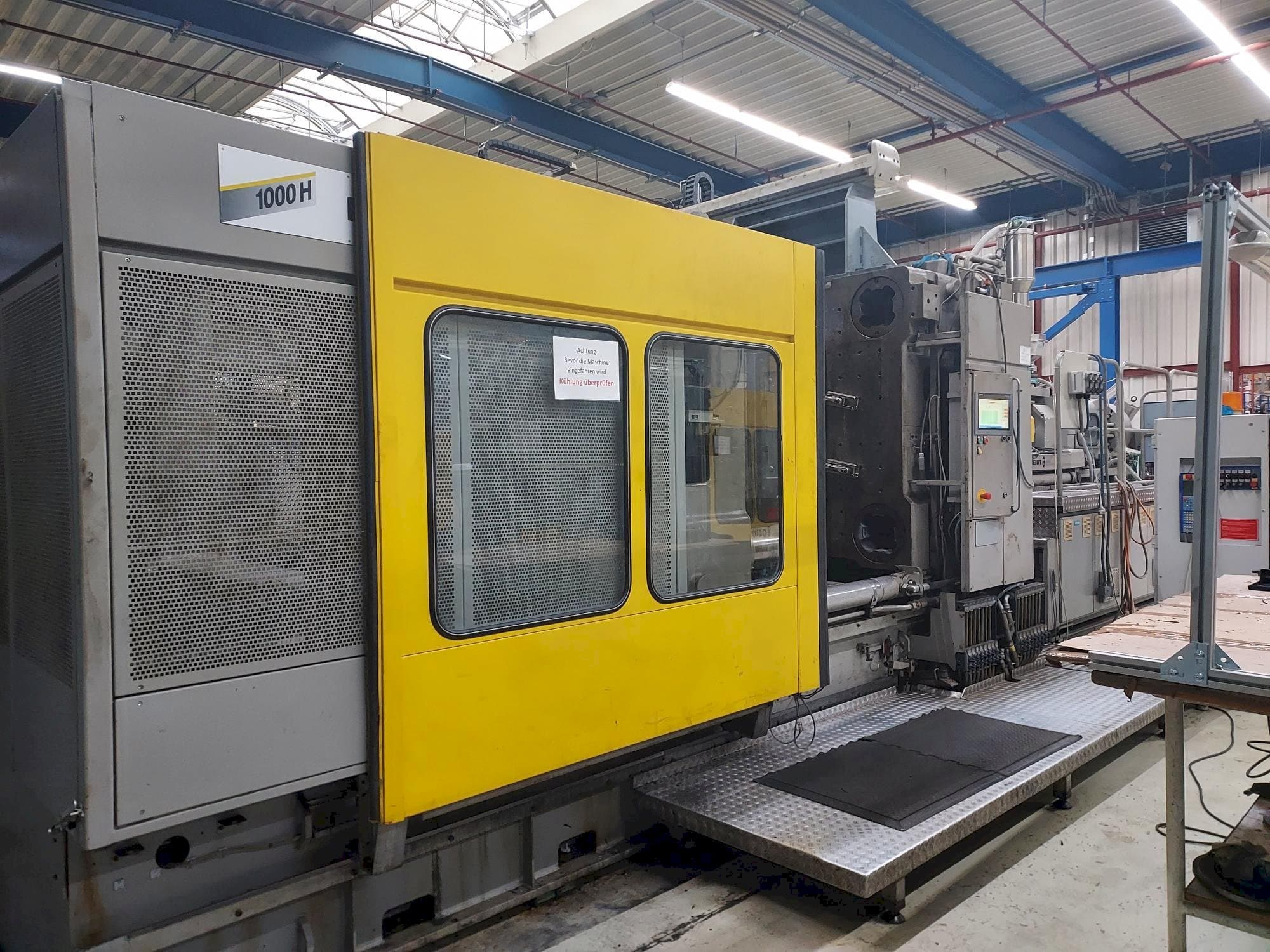 Vooraanzicht van Hemscheidt 1000 machine