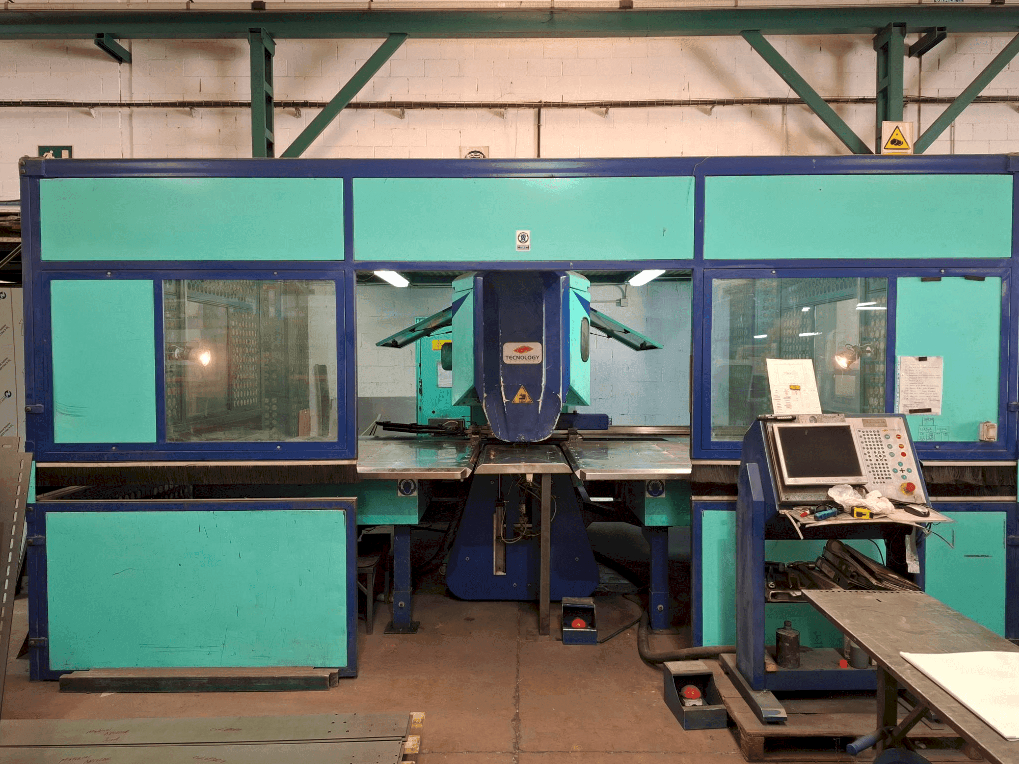 Vooraanzicht van Tecnology Tecnotransfer 15 SR machine