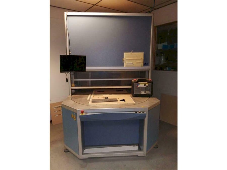 Vooraanzicht van SEI Laser INFINITY 5070 machine