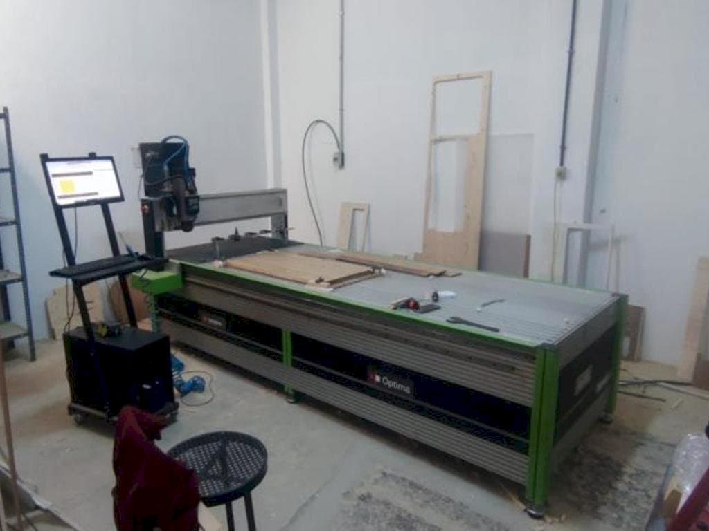 Vooraanzicht van OPTIMA 2510 machine